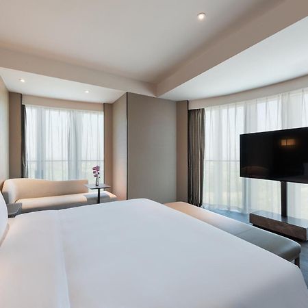 Grand Mercure Shanghai Lingang Exteriör bild