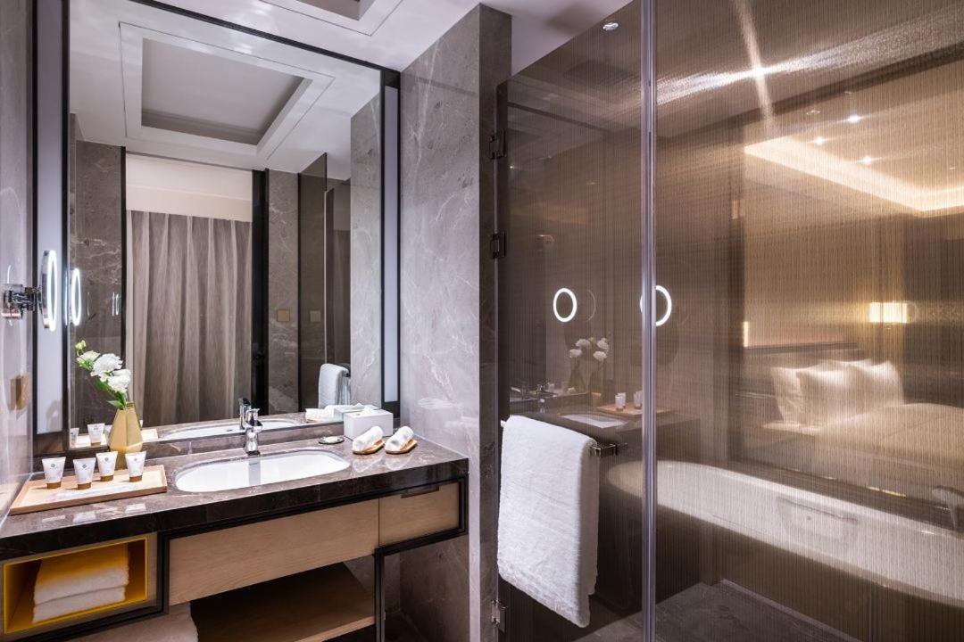 Grand Mercure Shanghai Lingang Exteriör bild