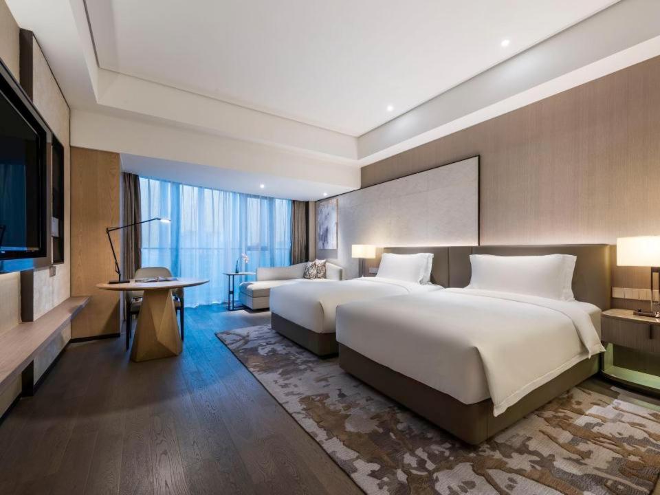 Grand Mercure Shanghai Lingang Exteriör bild